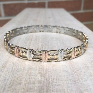Vintage Jewelry - Vintage triple tone diamond cut bangle Vintage Jewelry - Vintage triple tone diamond cut bangle